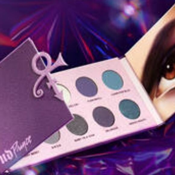 Urban Decay X Prince Let's Go Crazy Eyeshadow Palette - Picture 6 of 7